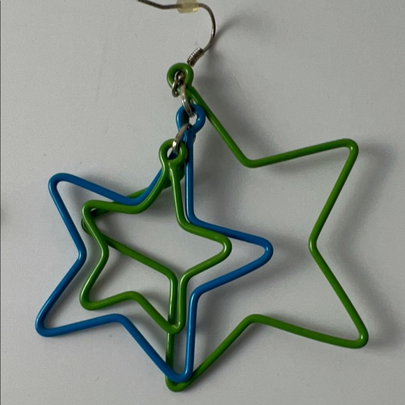 Blue Green Metal Star Pierced Earrings - Picture 10 of 16